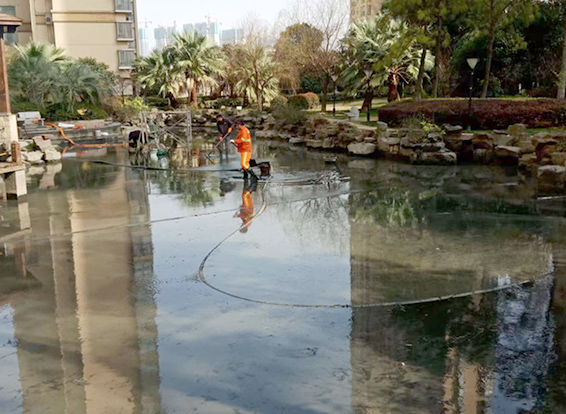 礼县景观池淤泥清理